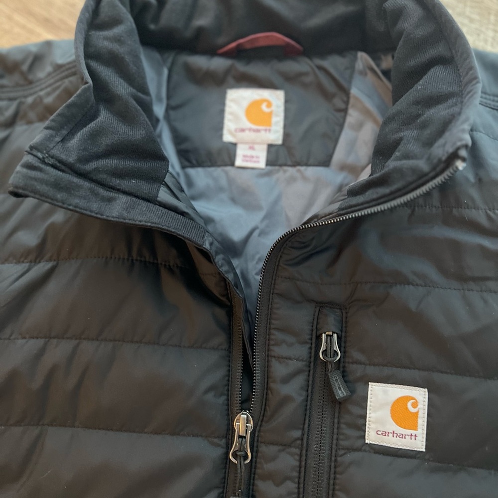 Men’s Black Carhart Puffer Jacket